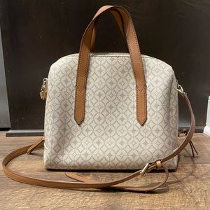 Fossil purse and wallet